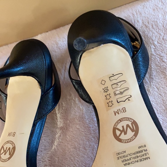 Michael Kors Bridget leather sandals - Picture 10 of 10
